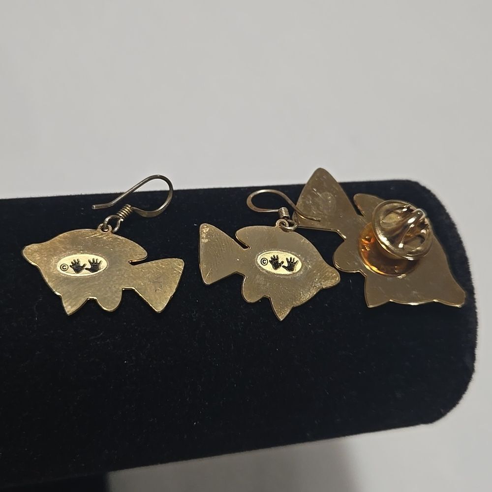 Colorful Fish Earrings And Pin Set - Picture 3 of 5